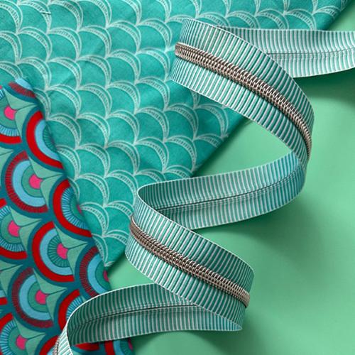 Teal Stripe Zipper 3yds SASSKIT 17M Sassafras Lane
