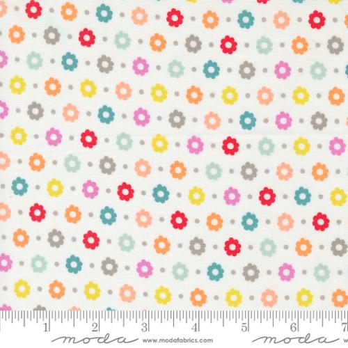 Laguna Sunrise Off White 37683 11 Moda by the yard