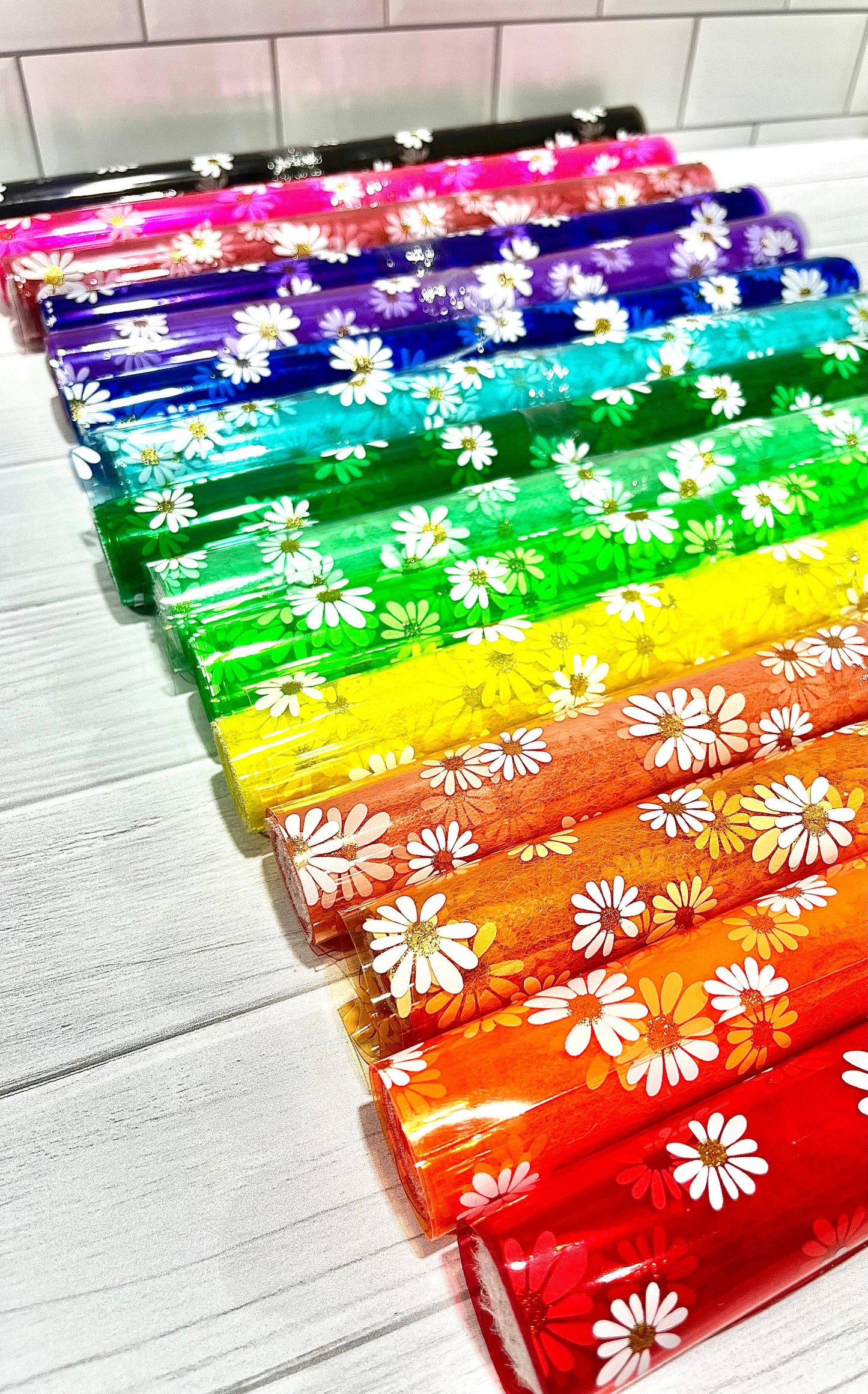 Wonderground Fabrics and Crafts - Daisy Clear TPU