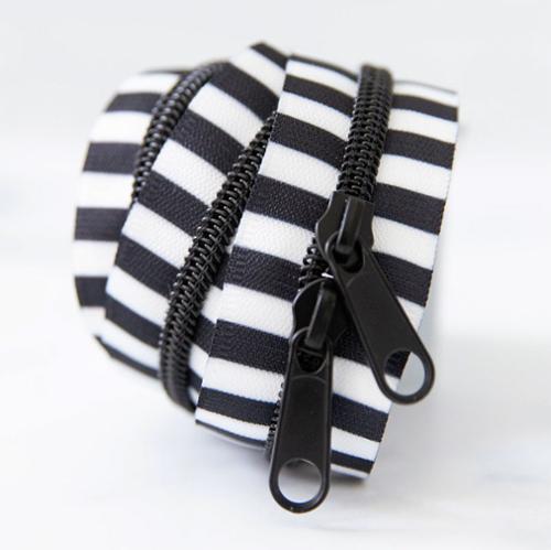 Black & White 30" Zipper Black SSCZ05 Stitch Supply