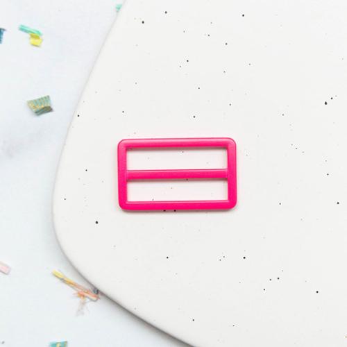 1.5" Tri Glide Buckle 1ct Hot Pink SSCH08 Stitch Supply