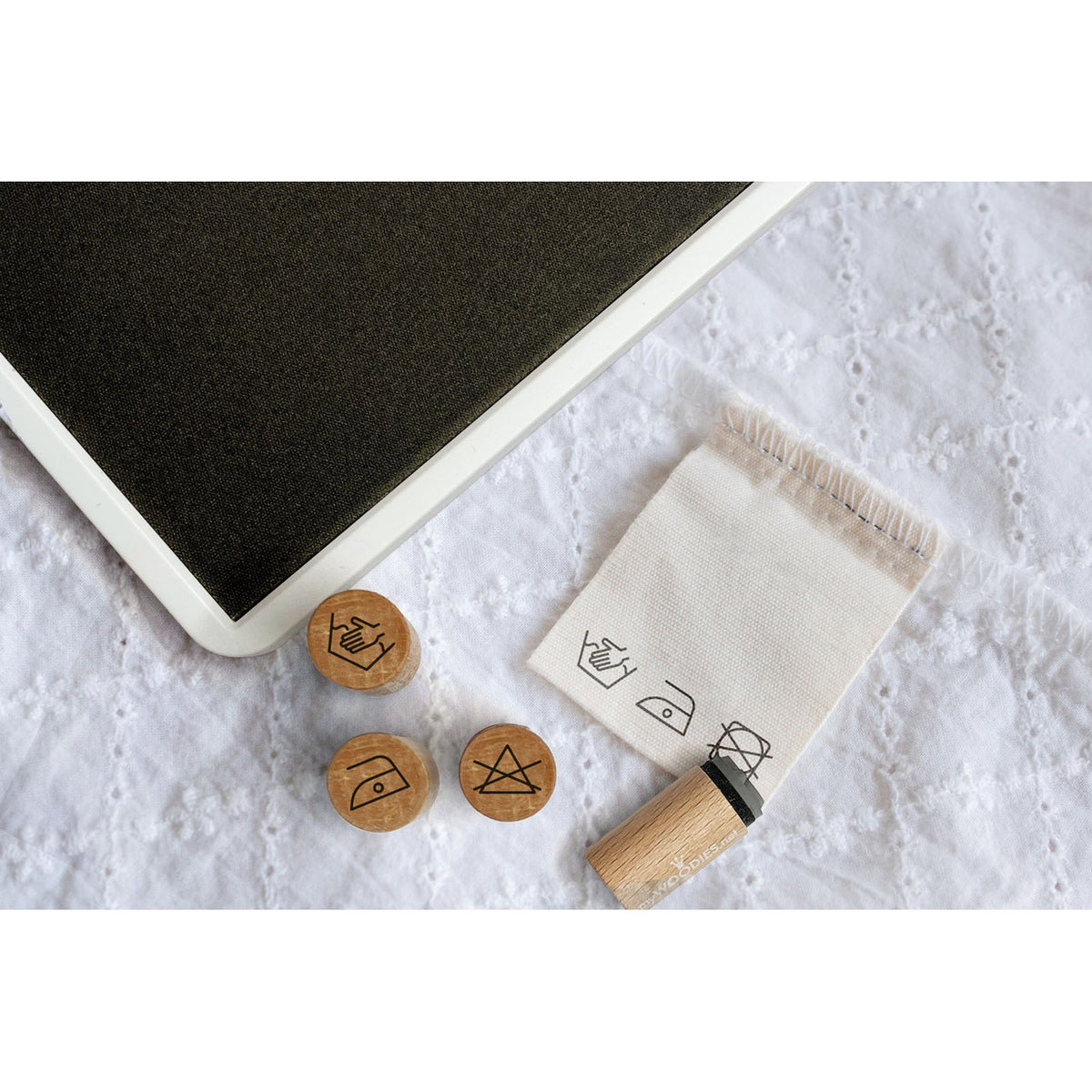 Craft Labeler Textile Ink Pad Set CLP169853