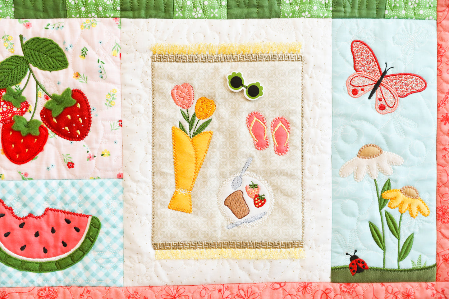Pre-order Kimberbell Sippin' on Sunshine Quilt full set Book, Embellishments, fabric kit